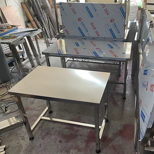 不锈钢实验室桌子